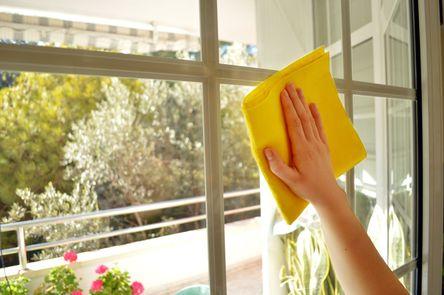 Как помыть окна без разводов: советы экспертов